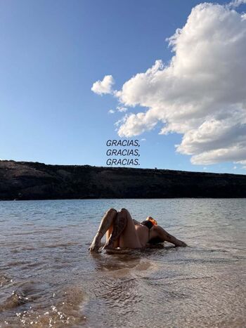 Full leaked Ivannarpincay private onlyfans photo