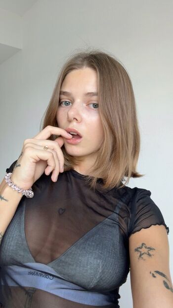 Full leaked Ivasimmetria private onlyfans photo