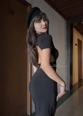 Full leaked Ivy yvon private onlyfans photo