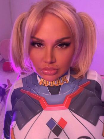 Full leaked Ivysky private onlyfans photo