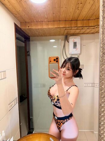 Full leaked Ivyyvon private onlyfans photo