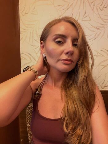 Full leaked Iwona tokarska private onlyfans photo