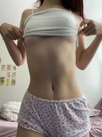 Full leaked Ixchy private onlyfans photo