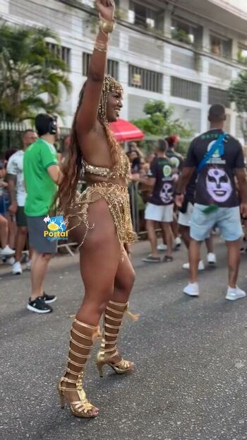 Full leaked Iza cantora page private onlyfans photo