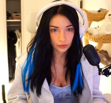 Full leaked Izabeii private onlyfans photo