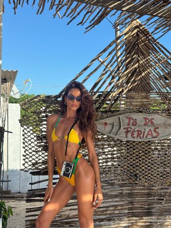 Full leaked Izabel goulart page private onlyfans photo