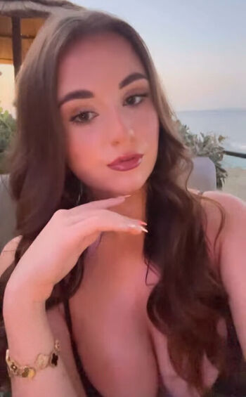Full leaked Izabella bellucci private onlyfans photo