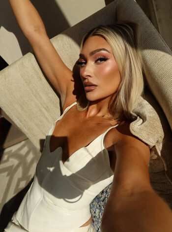 Full leaked Izzi dame private onlyfans photo