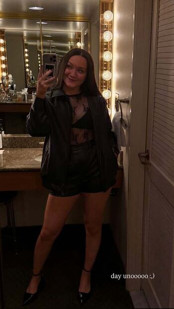 Full leaked Izzy moreno private onlyfans photo