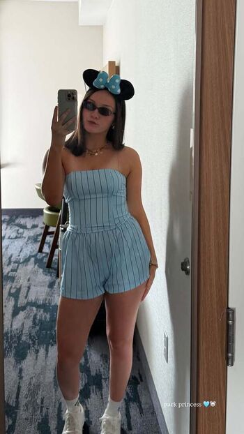 Full leaked Izzy moreno page private onlyfans photo
