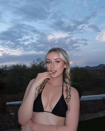 Full leaked Izzy rae private onlyfans photo