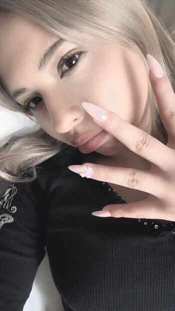Full leaked Izzy rivas private onlyfans photo