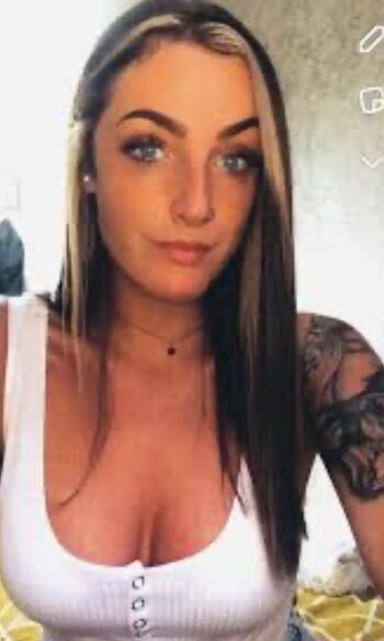 Full leaked Izzyfawley private onlyfans photo