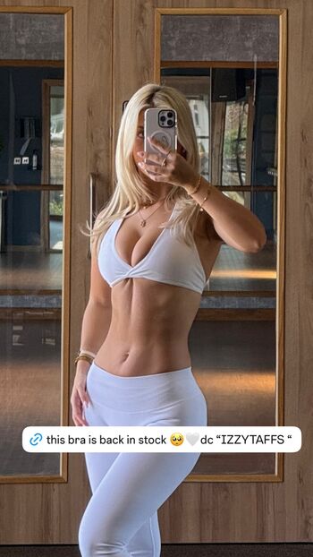 Full leaked Izzytaffs private onlyfans photo
