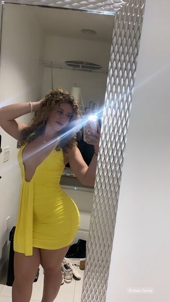 Full leaked Jacindatravels page private onlyfans photo