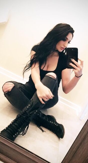 Jackie Eloise