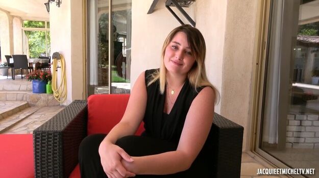 Full leaked Jacquieetmicheltv page private onlyfans photo