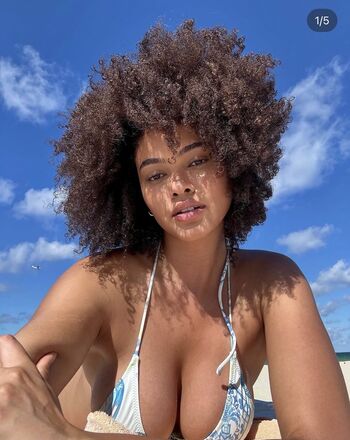 Full leaked Jade jeffrey private onlyfans photo