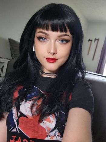 Full leaked Jade valentine private onlyfans photo