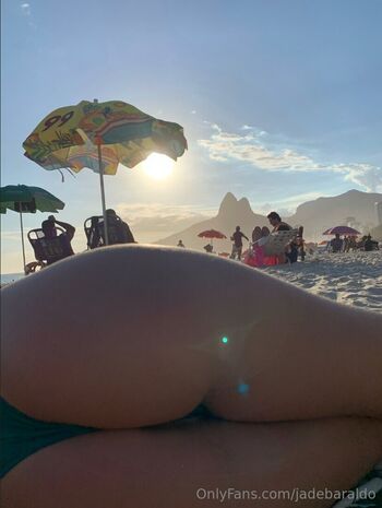 Full leaked Jadebaraldo private onlyfans photo