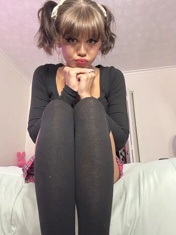 Full leaked Jadesnow private onlyfans photo