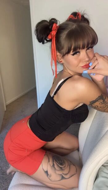 Full leaked Jadesnow private onlyfans photo
