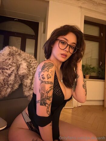 Full leaked Jadeyanh private onlyfans photo