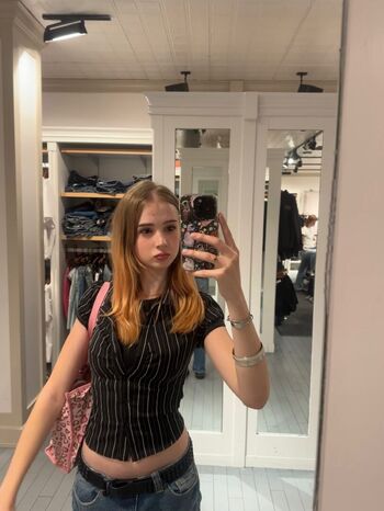 Full leaked Jadoreeana private onlyfans photo