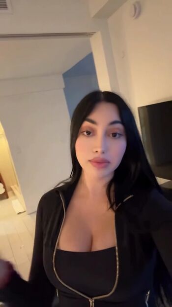 Full leaked Jailyne ojeda private onlyfans photo