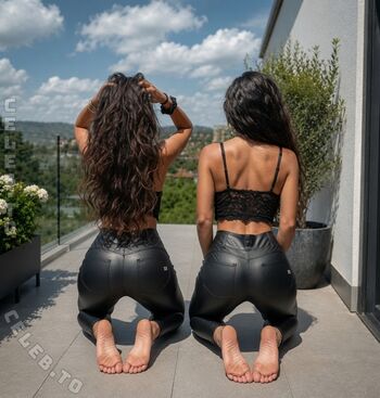 Jakic Twins