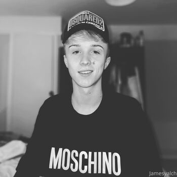 Full leaked Jamesyalch private onlyfans photo