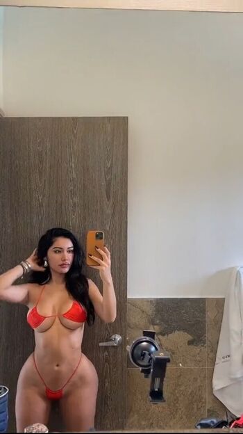 Full leaked Janet guzman  page private onlyfans photo