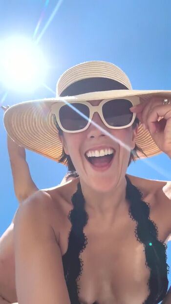 Full leaked Janette manrara private onlyfans photo