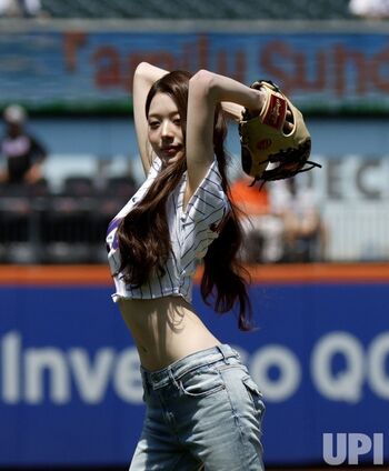 Jang Won-young