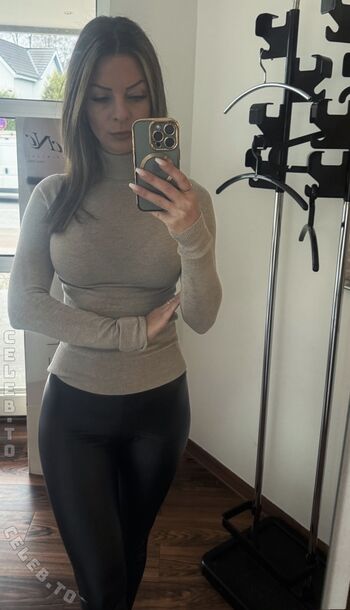 Full leaked Janine sachraj private onlyfans photo