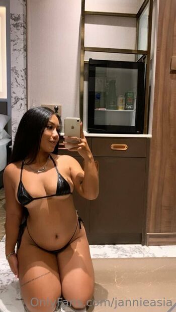 Full leaked Jannieasia private onlyfans photo