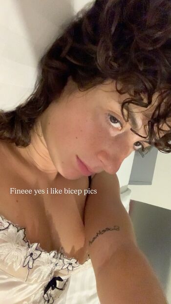 Full leaked Jarofhibiscus private onlyfans photo