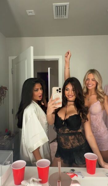 Full leaked Jasmine lillyyyy  page private onlyfans photo