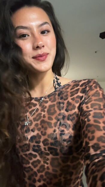 Full leaked Jasmine yi private onlyfans photo