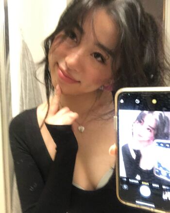 Full leaked Jassmiris private onlyfans photo