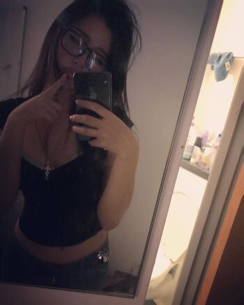 Full leaked Jassmiris private onlyfans photo