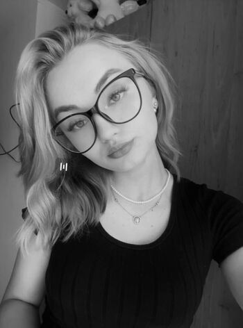 Full leaked Javorska private onlyfans photo