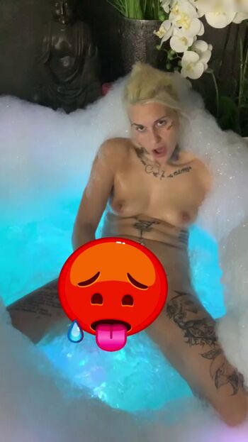 Full leaked Jay bluee page private onlyfans photo