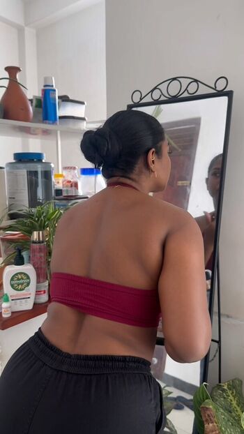 Full leaked Jayalathge bashi page private onlyfans photo