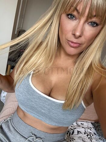 Full leaked Jayscottmodel private onlyfans photo