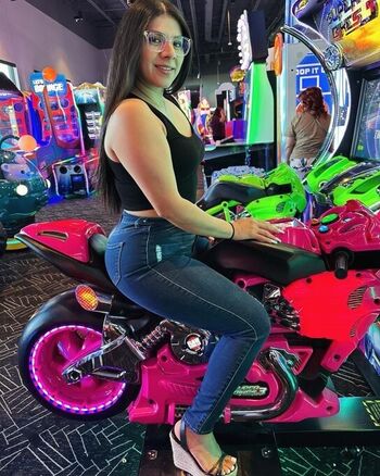 Full leaked Jeanelle loves private onlyfans photo