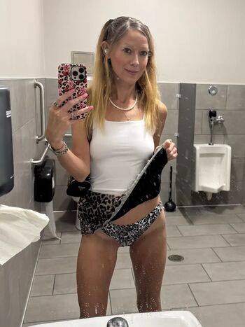 Full leaked Jedijoyjourney private onlyfans photo