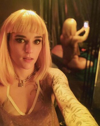 Full leaked Jehnny beth page private onlyfans photo