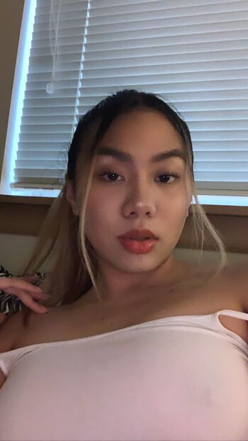 Full leaked Jellycaaakes private onlyfans photo