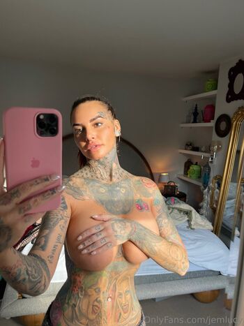 Full leaked Jemlucy private onlyfans photo
